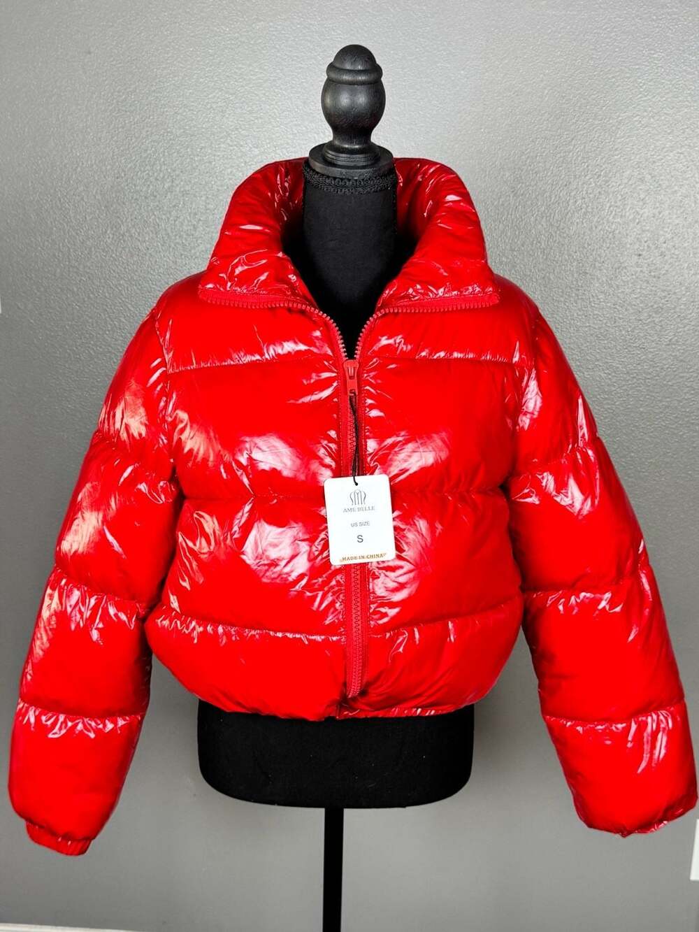 Ame Belle Women's Short Shiny Cropped Puffer Jacket - Picture 4 of 6